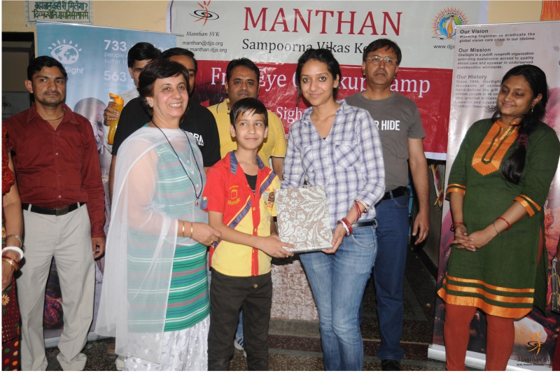 Manthan-SVK partners with OneSight India Foundation, spearheads eye checkup camp in Shakurpur