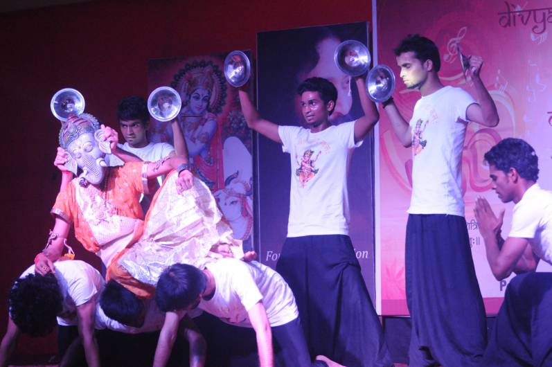 Shri Krishna Janmashtami -  Floating with Blissful Notes