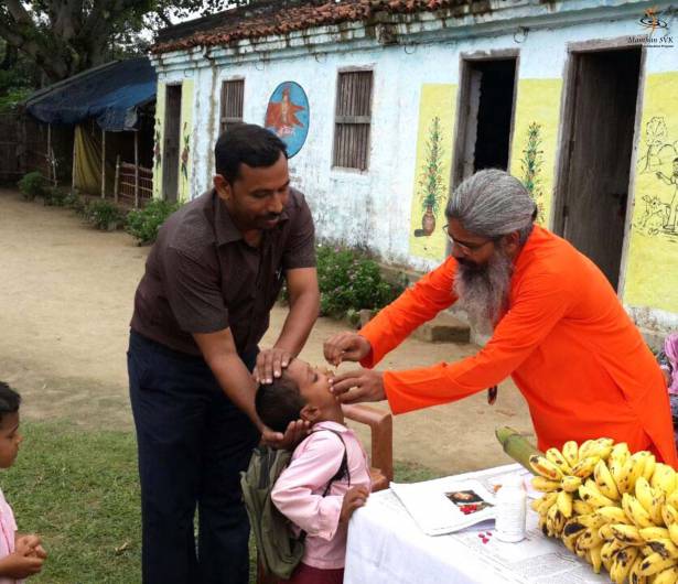 WEIF President reviews Community Initiative Program in Bihar