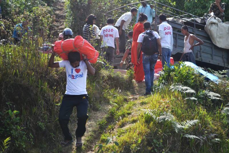 Rigorous rescue and relief work in nine villages of Sindhuli district Nepal by Divya Jyoti Jagrati Sansthan