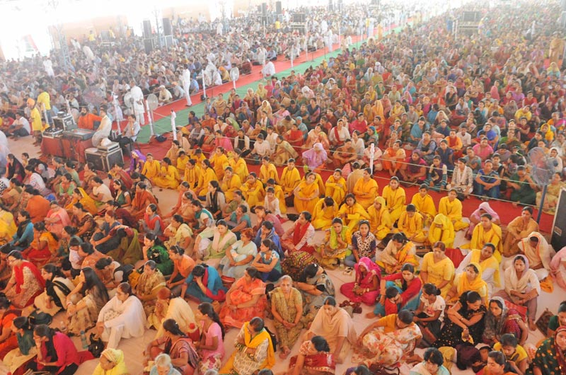 Monthly Spiritual Congregation Nurtures the Disciples with Divine Nectar at Divya Dham Ashram, Delhi