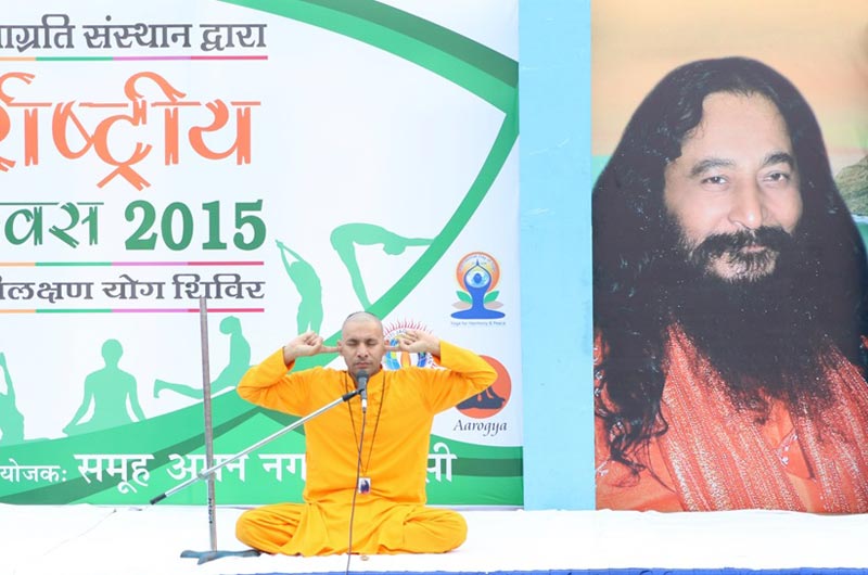 DJJS marked International Yoga Day 2015 through nationwide Vilakshan Yog Shivirs