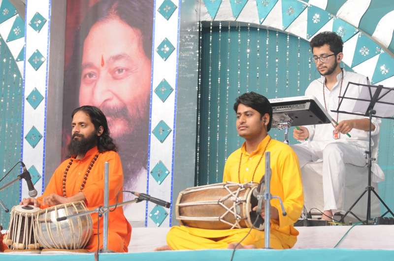 Spark of Divine Spirituality Encircled Delhi at Monthly Spiritual Congregation, Divya Dham Ashram
