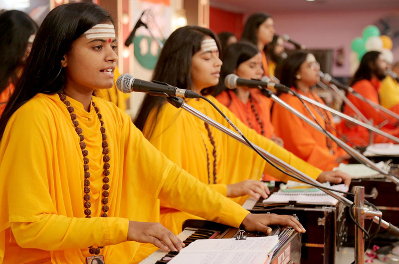 A Devotional Concert 'Sampoorn Kranti' Enlightens Each Soul in SBS Nagar, Punjab