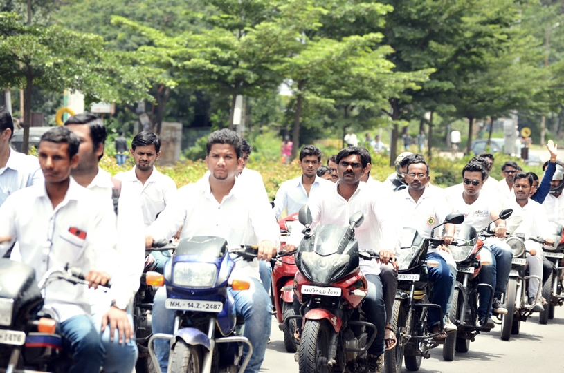 Chakan, Maharashtra organized ROAD SHOW to motivate the masses towards 'Complete Freedom – MUKTI' on 69th I-Day Eve