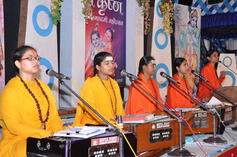 DJJS organizes a Splendorous Shri Krishna Janmashtami Mahotsav across Countries