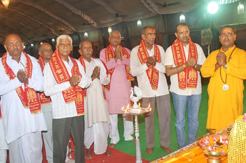 Ram Katha Gyan Yagna igniting a Peace revolution at  Rai Bareilly (U.P)
