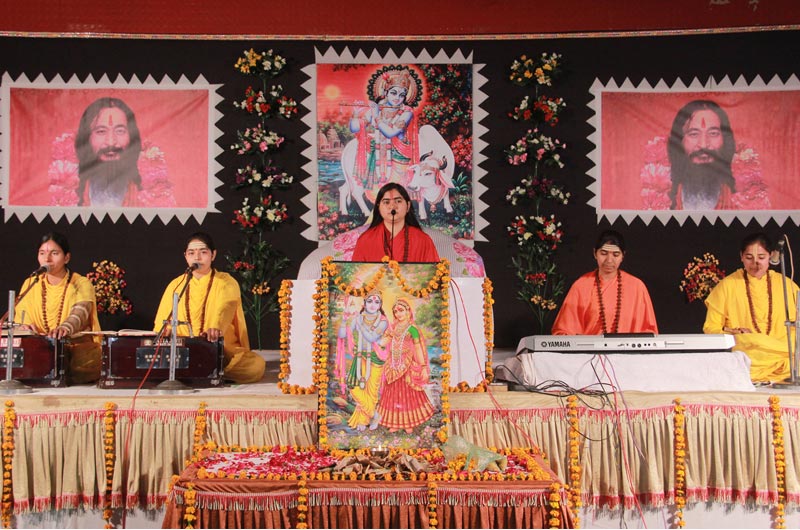 Shri Krishna Katha Enlightenes Parched Souls at Ludhiana with Bliss of Divinity