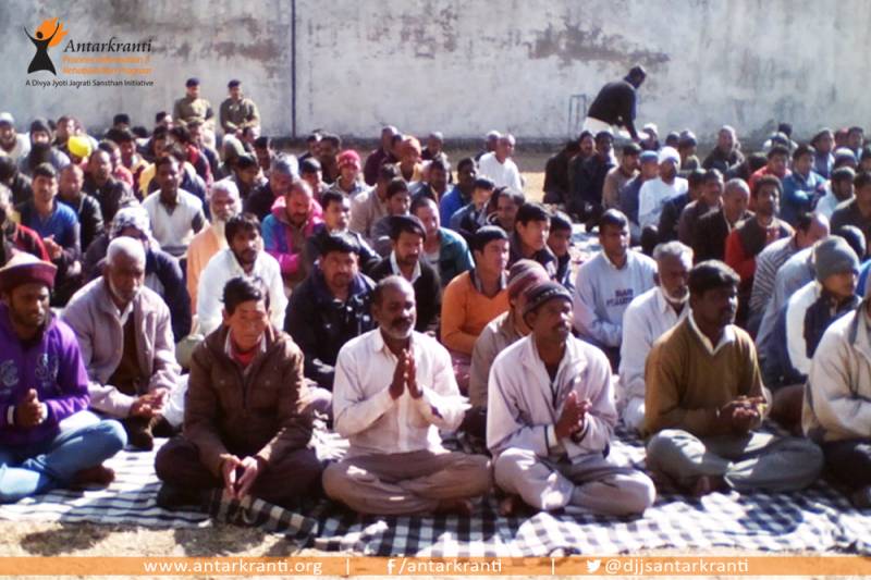 Prisoners delve deep into the divine ocean of Yoga and Spirituality at Shimla Jail