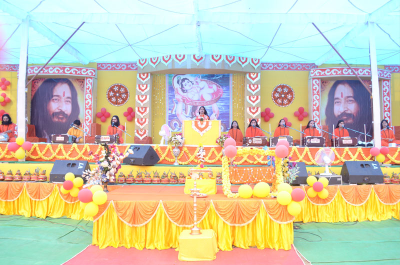 Shrimad Bhagwat Katha: Nurturing True Spirituality within Divine Hearts of Gondia, Maharashtra