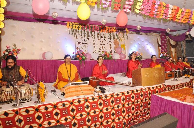 Blissful Shri Ram Katha Purifies Purged Minds at Patiala