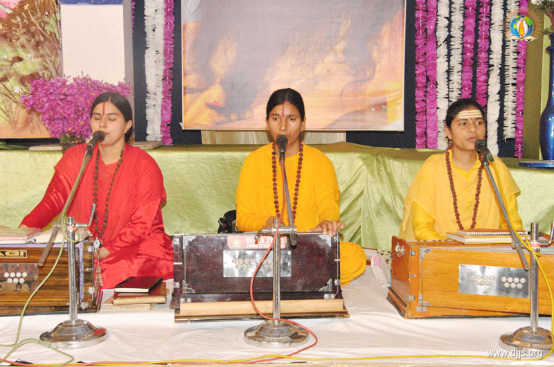 Shri Ram Kathamrit Rendered Insights of Divine Saga to Bhatinda, Punjab Audience