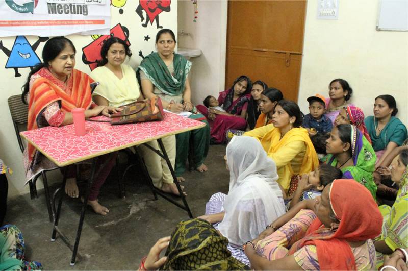 Manthan Creating Awareness Among Parents at Dwarka, Delhi