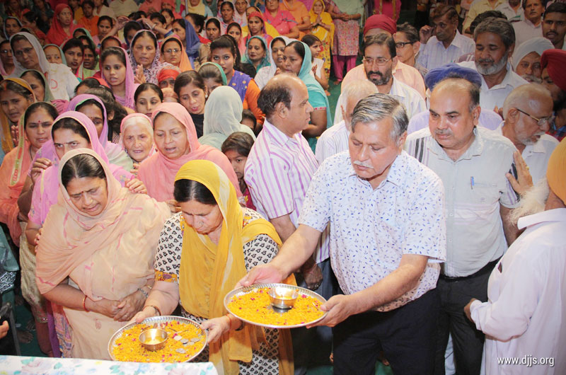 DJJS organized Shiv Katha at Ludhiana Signifying Lord's Façade in Totality