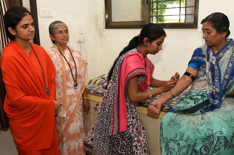DJJS Amravati holds free Blood Sugar Screening Camp