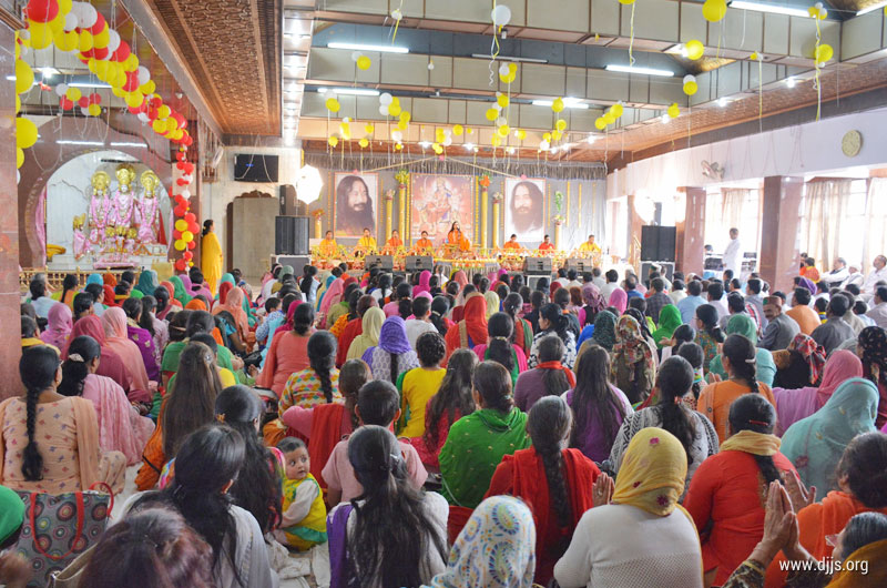 Devi Bhagwat Katha Infused Divine Nectar amongst Masses in Shimla, Himachal Pradesh