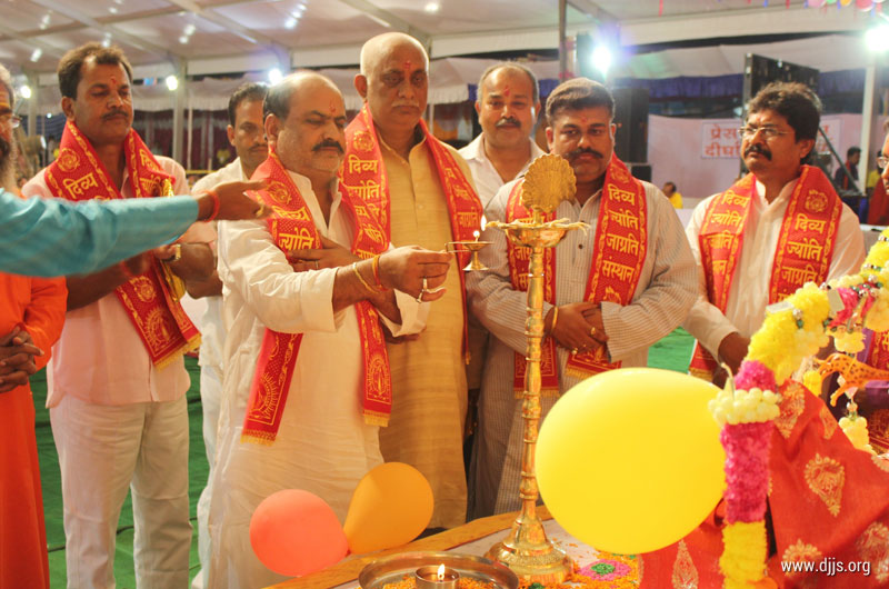 Shrimad Bhagwat Katha Enunciated the Divinity of Lord within at Ranchi, Jharkhand