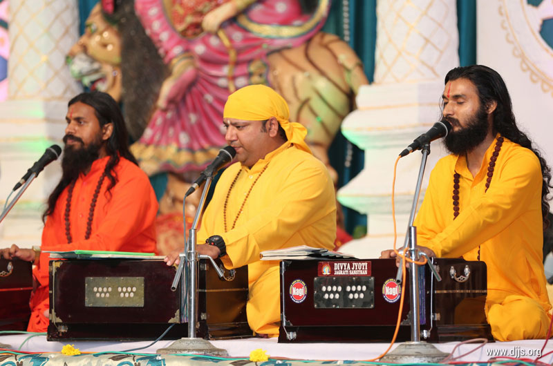 Devotional Concert: 'Shakti Aaradhana' Enlightened the Audience with Immense Divine Power at Ganganagar, Rajasthan
