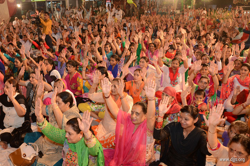 Mata Ki Chowki Event in Chandigarh Infused Mother's Divine Name in Masses