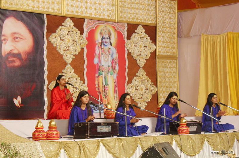 Fragrance of Shree Ram Katha Dispersed Spirituality amongst the Masses of Ghaziabad, Uttar Pradesh