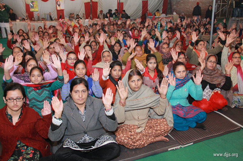 Shri Ram Katha, a Medium for Inner Awakening for Masses of Ludhiana, Punjab
