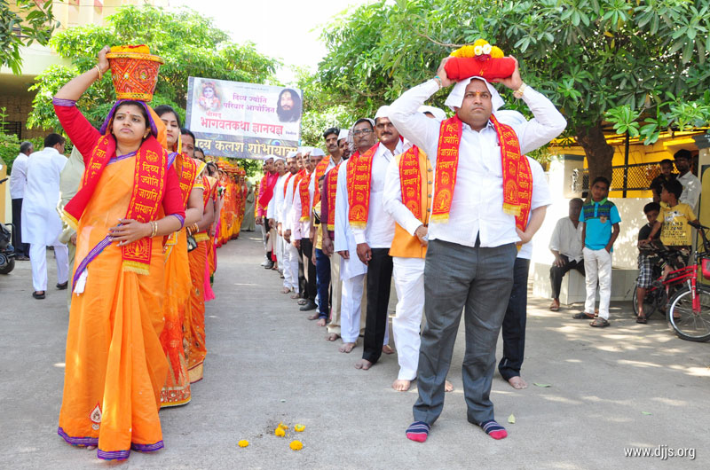 DJJS Strengthens the Roots of Spirituality Among the People of Parali Vaijnath, Maharashtra
