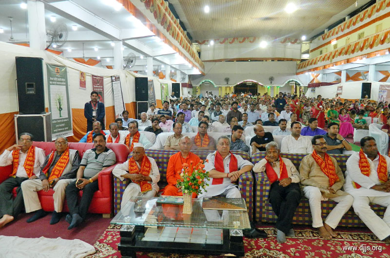 Mata Ki Chowki Appealed Devotees of Rampur, Uttar Pradesh to Embrace True Colours of Spirituality