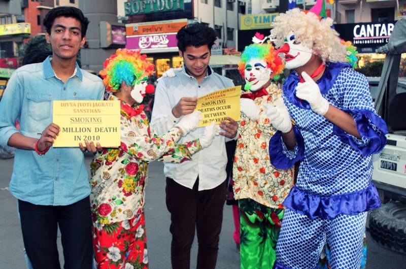 These JOKERS don’t Joke but spread awareness against SMOKING | Laxmi Nagar, New Delhi