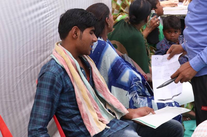 Plethora of patients flock in during ‘निःशुल्क आयुर्वेदिक स्वास्थ्य एवं चिकित्सा शिविर’ held at Obedullaganj, Madhya Pradesh