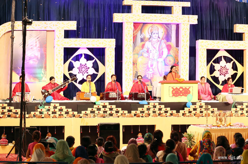A Soul Enriching Ram Katha at Fatehabad, Haryana: Opening the Third Eye for the Practical Experiencing of Divinity Within