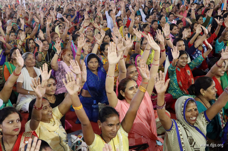 Monthly Spiritual Congregation Embarked True Spirituality in the Hearts at Divya Dham Ashram, New Delhi