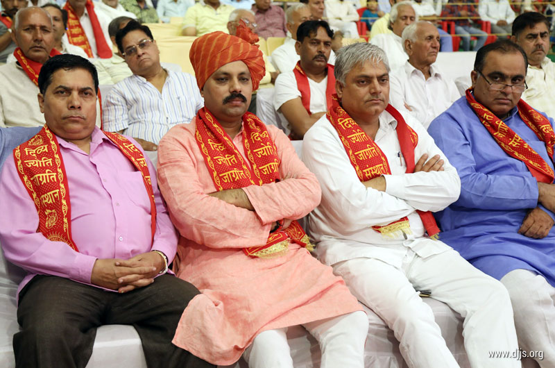 Shrimad Bhagwat Katha in Karnal, Haryana Showcased Importance of Self Realization