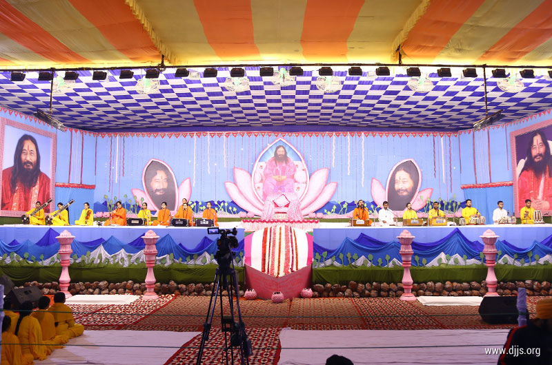 Divya Dham Monthly Congregation Reminded Masses of the Grand Works of the Master