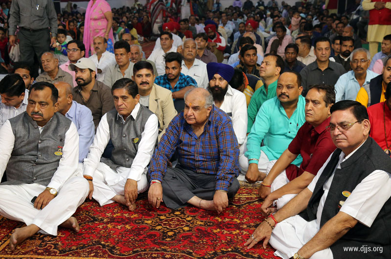 Shrimad Bhagwat Katha in Jalandhar Highlighted the Essence of Holy Scriptures