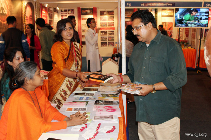DJJS Revealed the Spiritual Truth of Life at Hindu Spiritual and Service Fair, Jaipur, Rajasthan