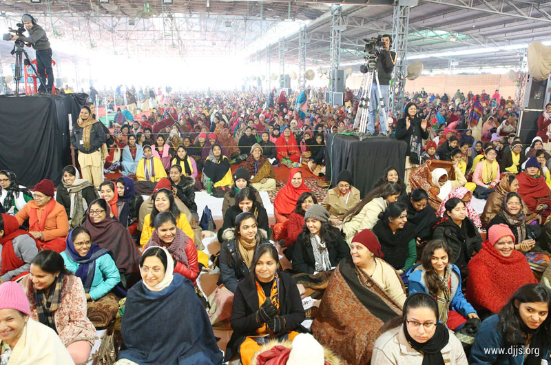 Monthly Spiritual Congregation Enlightened Inert Spirits and Ignited Divine Sparks at Divya Dham Ashram, New Delhi