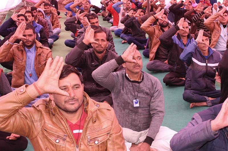'Healthy Mind, Healthy Body'- three days ‘विलक्षण योग एवं साधना शिविर' was organized by DJJS Jammu