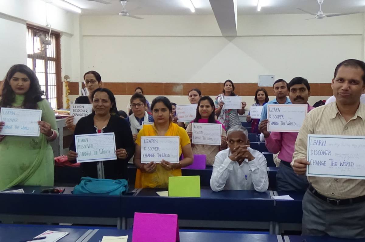 Teacher’s Enrichment Workshops at Government schools – an initiative by Manthan SVK, DJJS