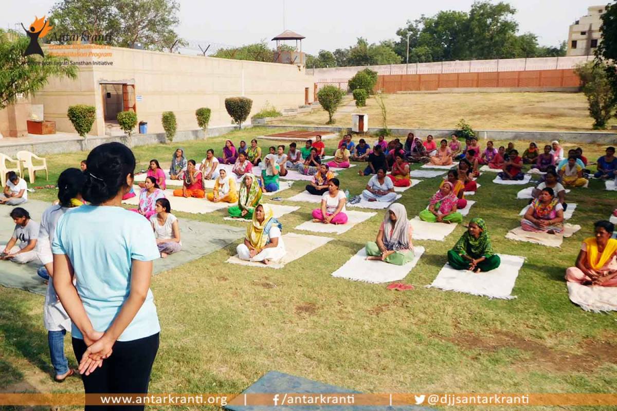 Expert Session on Yoga and Naturopathy by Dr. Naveen Sharma in Women Jail, Tihar Prisons, Delhi