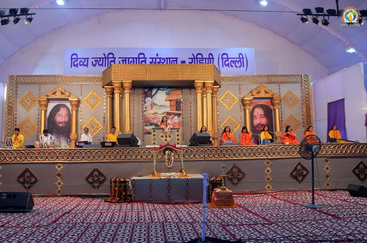 Shrimad Bhagwat Katha Paved the Divinely Spiritual Path to Devotees in Rohini, New Delhi