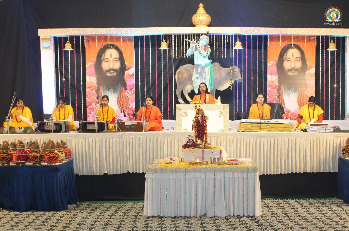 Shri Krishna Katha Inculcates the Feeling of Benevolence in J&Ks Devotees