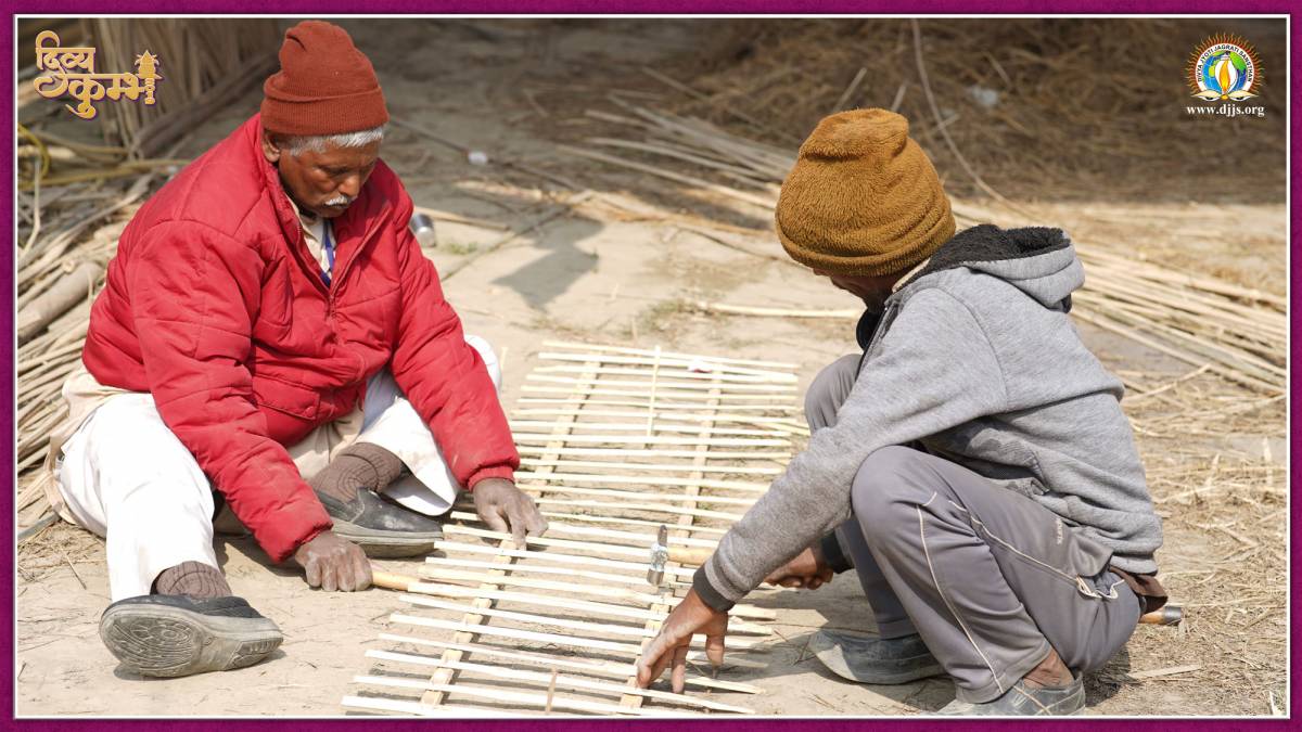 DJJS Volunteers Selflessly Contributing at Kumbh Mela, Prayagraj 2019