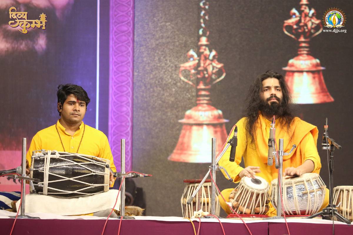 Devotional Concert Acted as a Catalyst to Empower the Youth at Kumbh Mela, Prayagraj