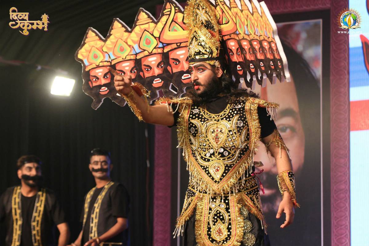 Stunning Finale of the Divine Kumbh at Kumbh Mela, Prayagraj 2019