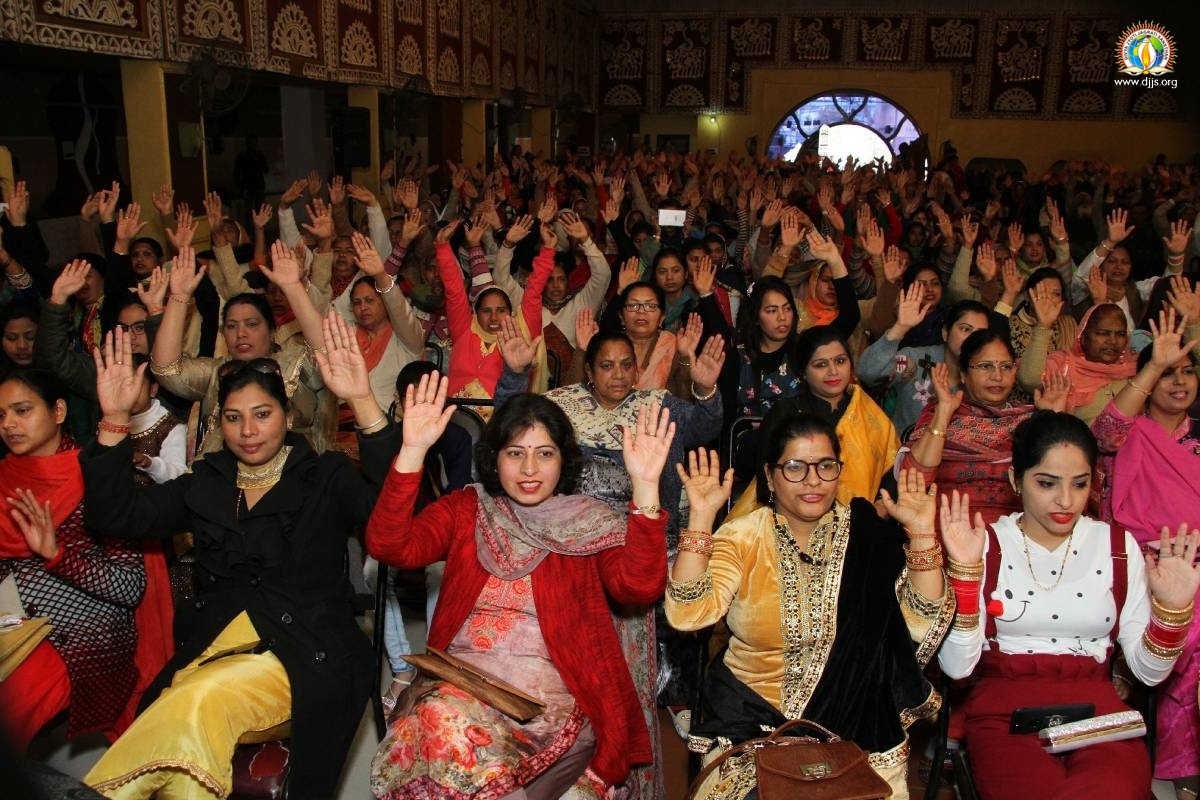 'Maa Tujhe Salam' Event Invigorated Spiritual Democracy in the Masses of SBS Nagar, Punjab