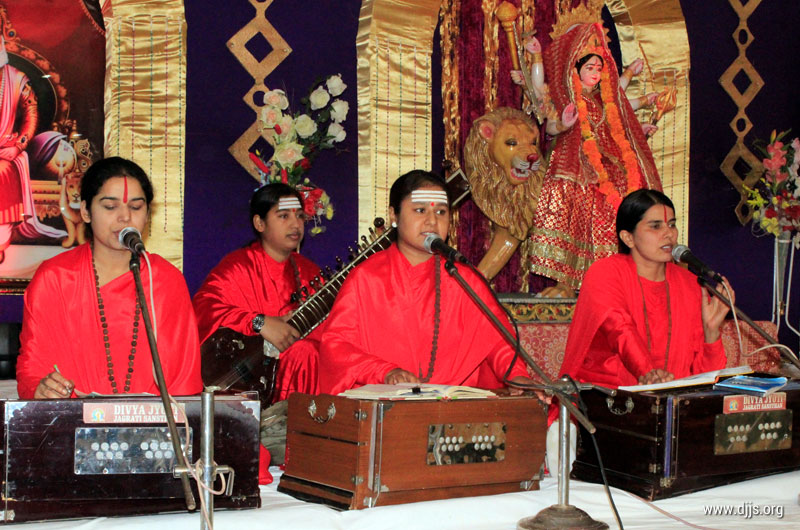 Bhajan Sandhya 'Shakti Vandan' a Call for Inner Awakening through Divine Knowledge for Masses of Jammu & Kashmir