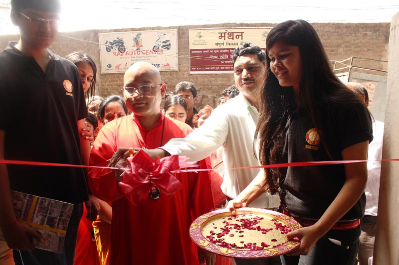 Manthan-SVKs Educational Drive reaches another slum in Delhi,  inaugurates 14th SVK in Baba Farid Puri Colony, Patel Nagar
