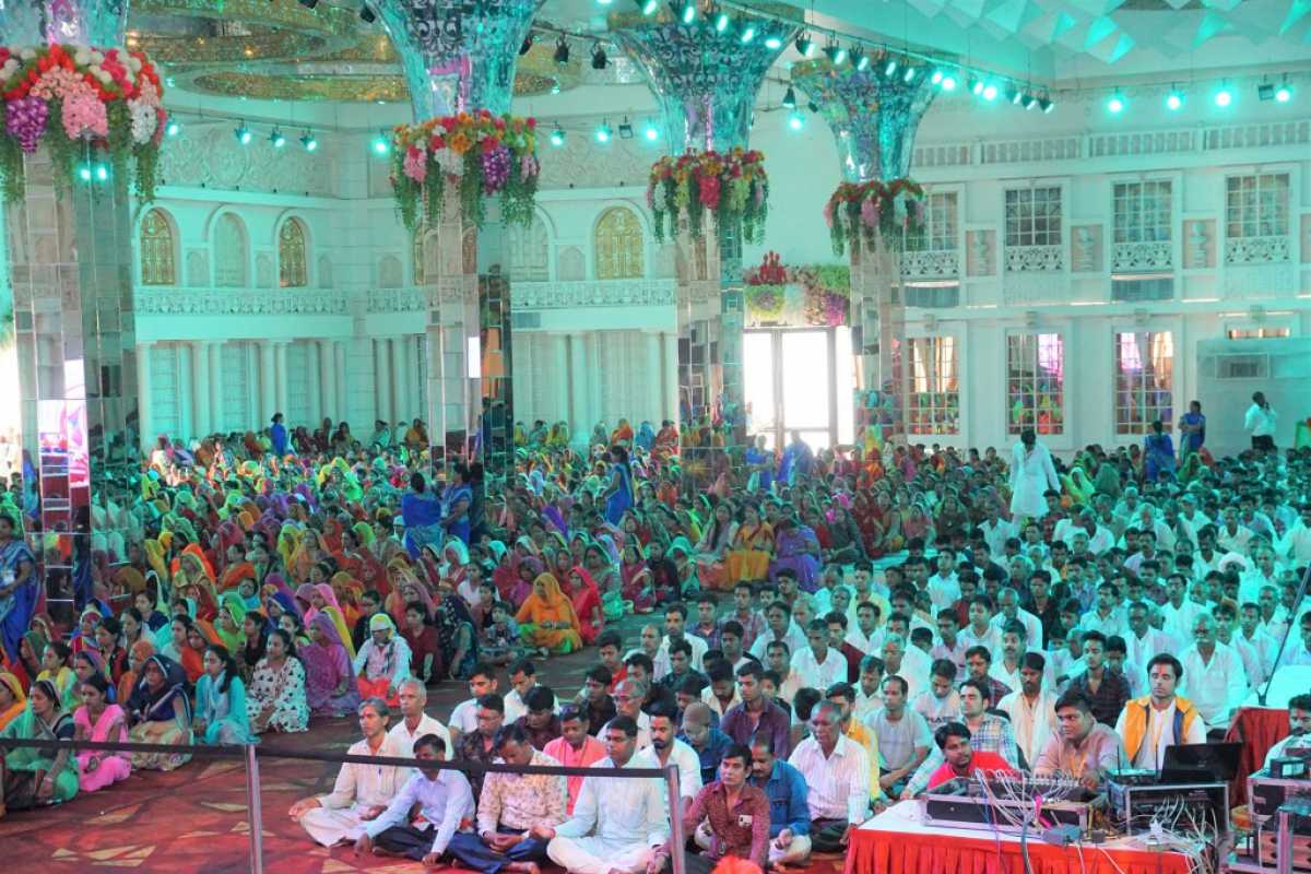 DJJS Celebrated Love and Devotion for the Guru Across the World on Guru Purnima Mahotsav