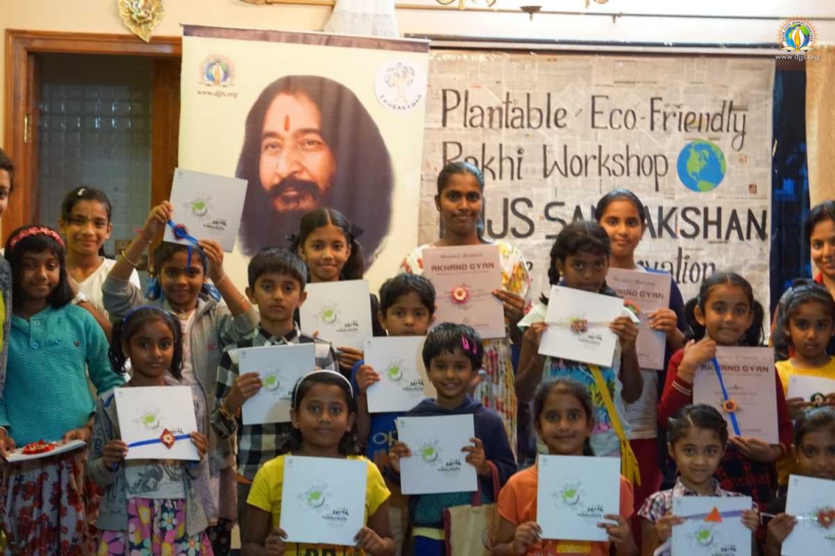 DJJS Bengaluru steers children on the path of sustainable living; undertakes Plantable Rakhi- making workshop