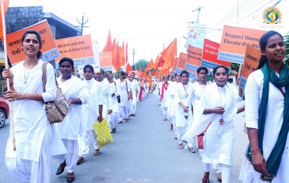 Shrimad Bhagwat Katha Signified Spiritual Evolution to Attain a Blissful Life at Saharanpur, UP